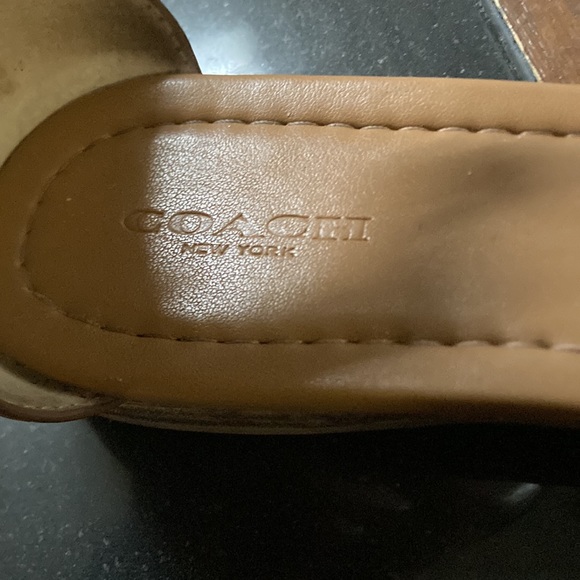 Coach new york snake skin sandals size 8.5 - Picture 4 of 5